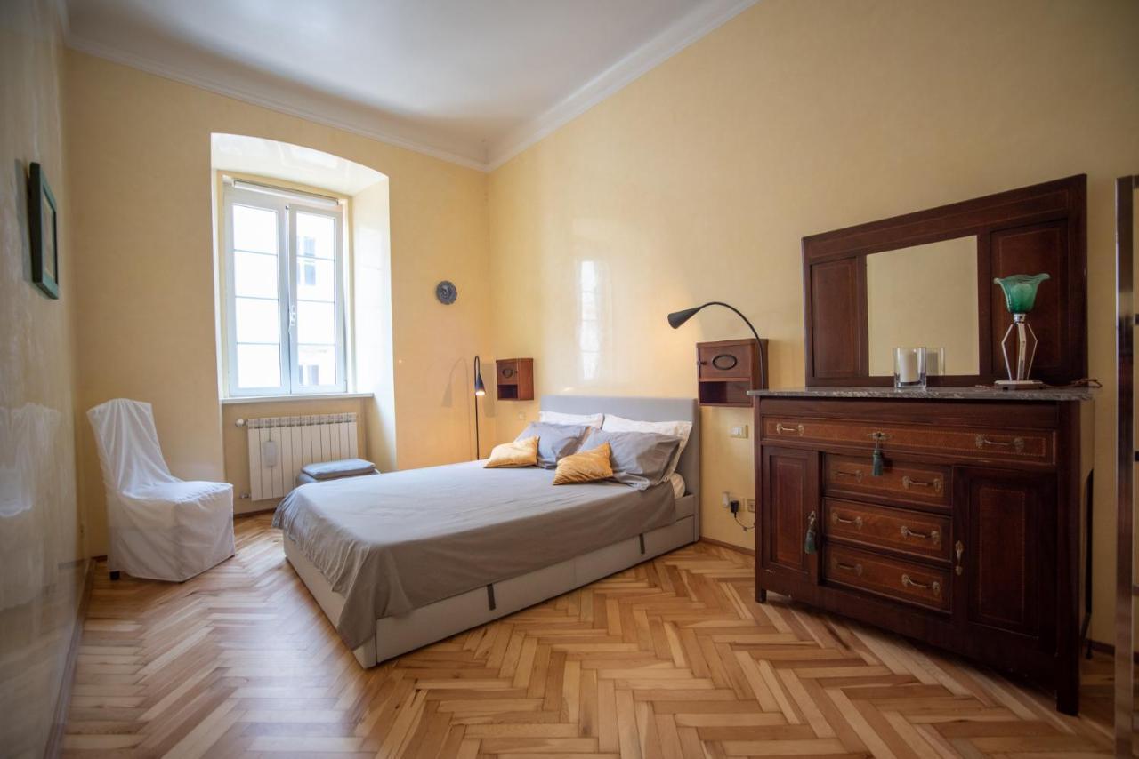 Art & History - New - Modern Classic Apartment Trieste Extérieur photo